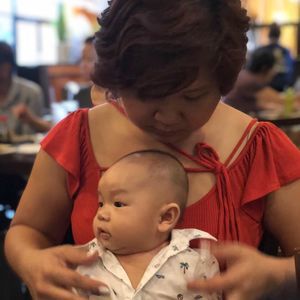 Meet your Posher, Hannah hanh